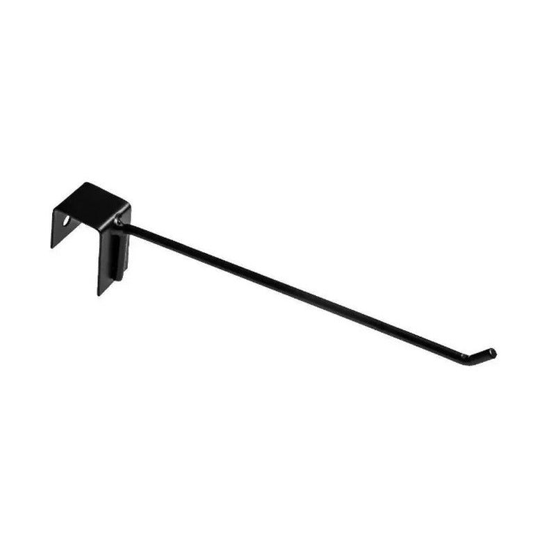 Gancho New Plus 30cm preto instalado em régua cremalheira de gôndola — detalhe encaixe